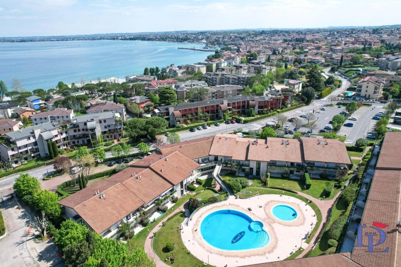 Desenzanoloft Official Partner Marriott Homes & Villas - A Casa Di Attila Ντεζεντσάνο ντελ Γκάρντα Εξωτερικό φωτογραφία