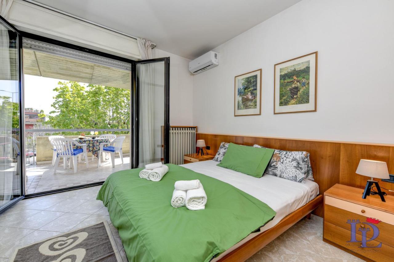 Desenzanoloft Official Partner Marriott Homes & Villas - A Casa Di Attila Ντεζεντσάνο ντελ Γκάρντα Εξωτερικό φωτογραφία